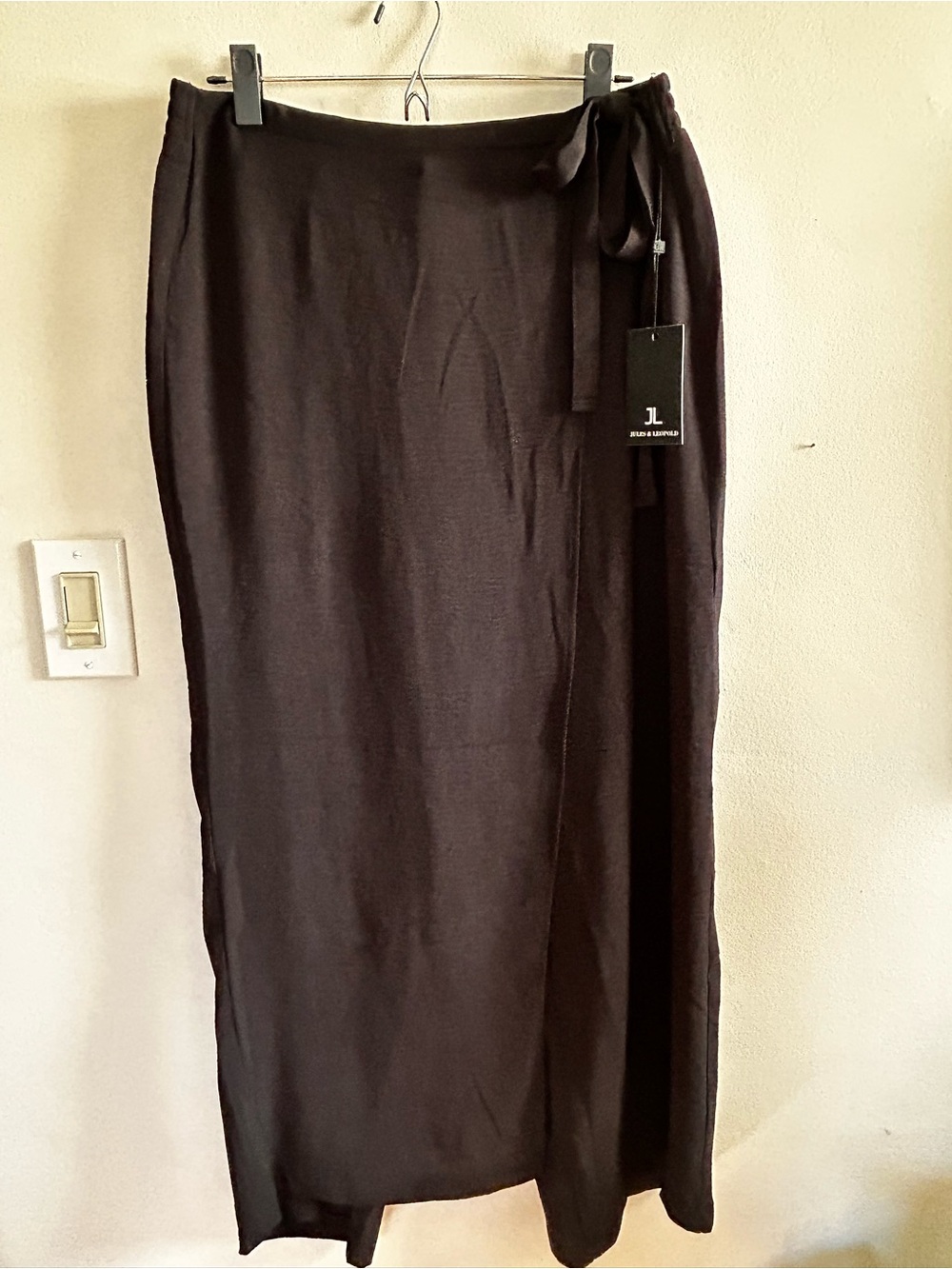 Jules & Leopold Black Wrap wide Leg Drape Pants with Side Tie